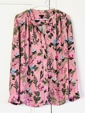 Ann Taylor Pink Floral Blouse XL Romantic Floral Spring Summer Top